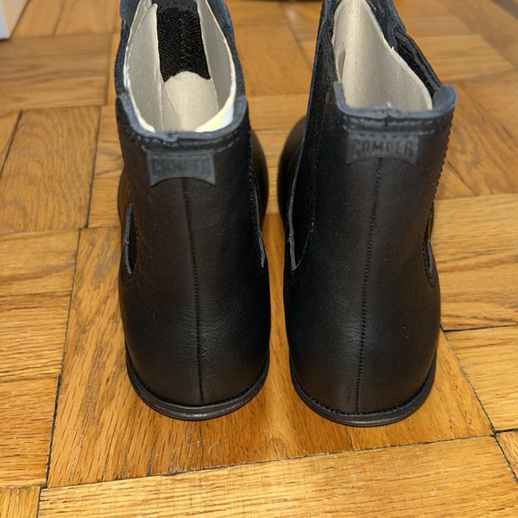 Camper Right Nina Chelsea Boots Black Size 37 / 7 NIB - Picture 4 of 8